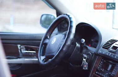 Внедорожник / Кроссовер SsangYong Rexton 2004 в 