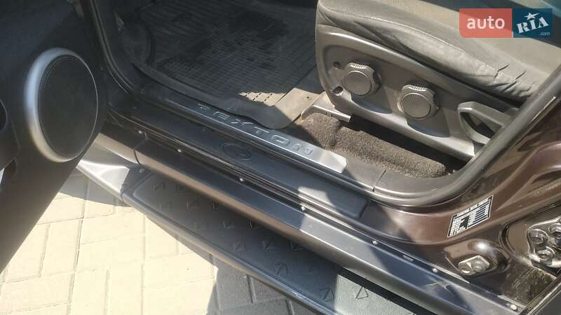 Внедорожник / Кроссовер SsangYong Rexton 2007 в Киеве