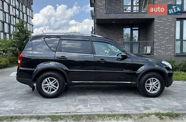 Позашляховик / Кросовер SsangYong Rexton 2014 в 