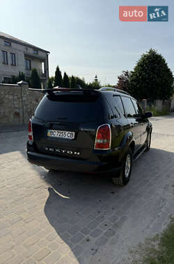 Внедорожник / Кроссовер SsangYong Rexton 2009 в 