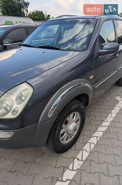 Внедорожник / Кроссовер SsangYong Rexton 2004 в 