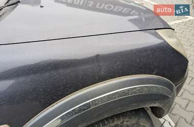 Внедорожник / Кроссовер SsangYong Rexton 2004 в 