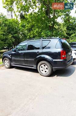 Позашляховик / Кросовер SsangYong Rexton 2008 в 