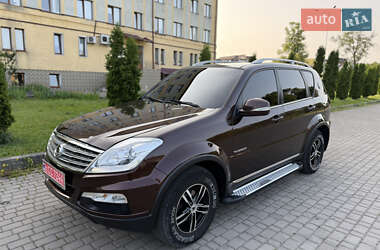 Внедорожник / Кроссовер SsangYong Rexton 2013 в 