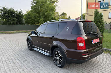 Внедорожник / Кроссовер SsangYong Rexton 2013 в 