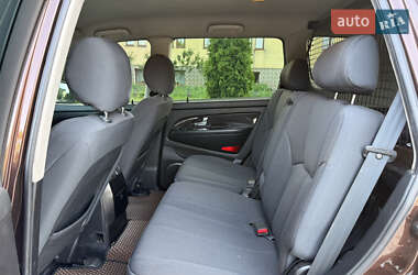 Внедорожник / Кроссовер SsangYong Rexton 2013 в 