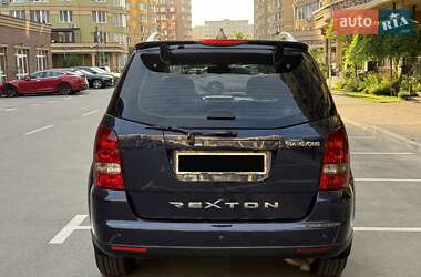 Внедорожник / Кроссовер SsangYong Rexton 2009 в 