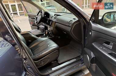 Внедорожник / Кроссовер SsangYong Rexton 2009 в 