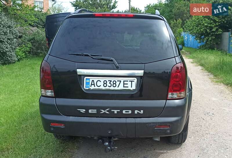 Позашляховик / Кросовер SsangYong Rexton 2005 в Володарці