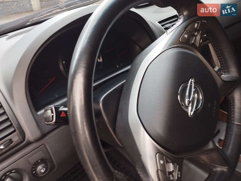 Позашляховик / Кросовер SsangYong Rexton 2016 в Бобрику