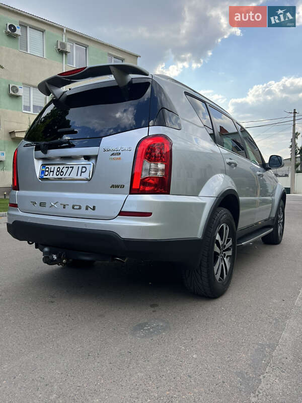 Позашляховик / Кросовер SsangYong Rexton 2013 в Одесі