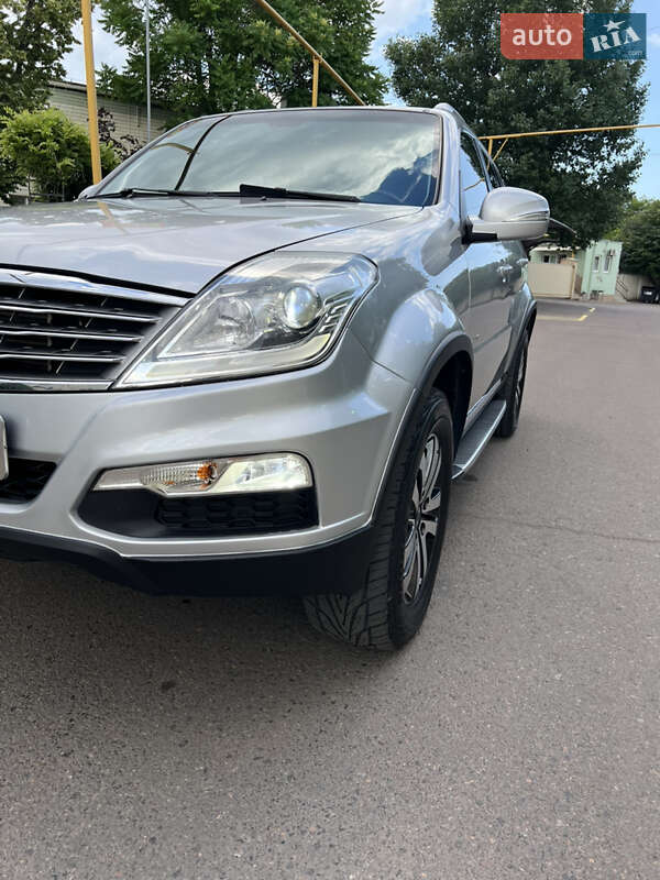 Позашляховик / Кросовер SsangYong Rexton 2013 в Одесі