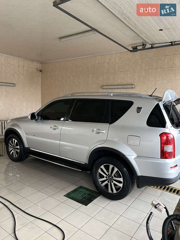 Позашляховик / Кросовер SsangYong Rexton 2013 в Одесі
