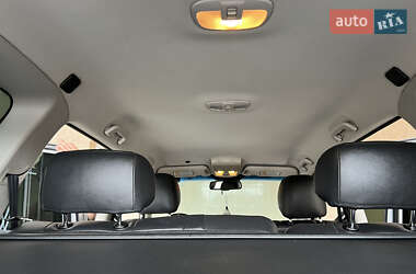Позашляховик / Кросовер SsangYong Rexton 2013 в 