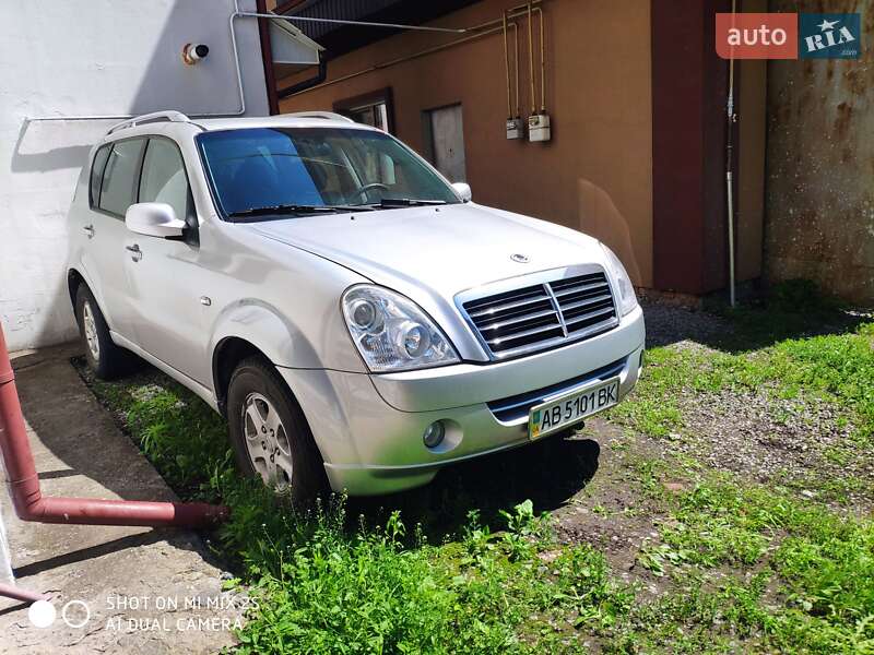 Внедорожник / Кроссовер SsangYong Rexton 2011 в Хмельницком