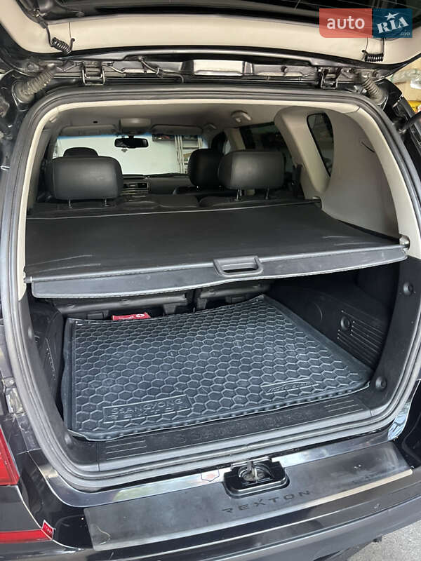 Внедорожник / Кроссовер SsangYong Rexton 2013 в Виннице
