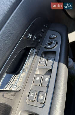 Внедорожник / Кроссовер SsangYong Rexton 2011 в 