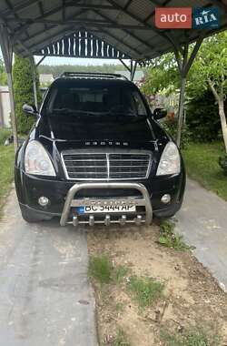 Позашляховик / Кросовер SsangYong Rexton 2008 в 