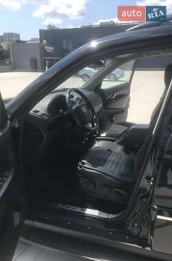 Позашляховик / Кросовер SsangYong Rexton 2008 в 
