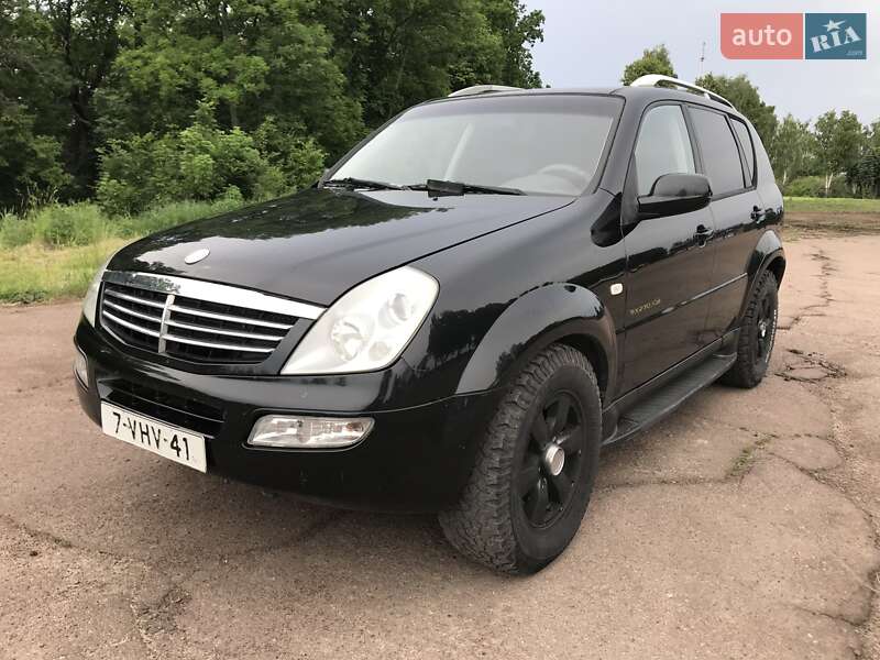 Внедорожник / Кроссовер SsangYong Rexton 2006 в Тростянце