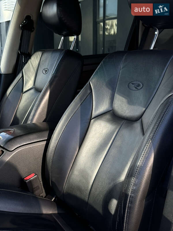 Внедорожник / Кроссовер SsangYong Rexton 2013 в Киеве