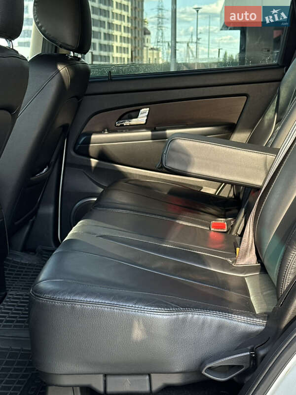 Внедорожник / Кроссовер SsangYong Rexton 2013 в Киеве
