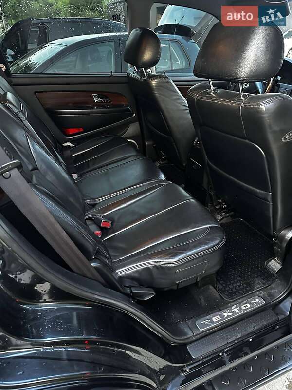 Внедорожник / Кроссовер SsangYong Rexton 2007 в Львове