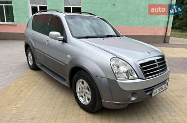 Позашляховик / Кросовер SsangYong Rexton 2008 в 