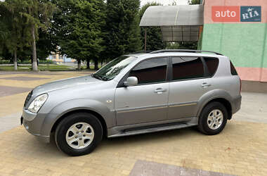 Позашляховик / Кросовер SsangYong Rexton 2008 в 