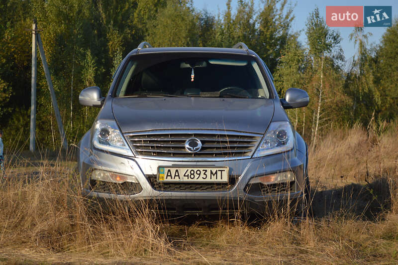 Позашляховик / Кросовер SsangYong Rexton 2012 в Києві