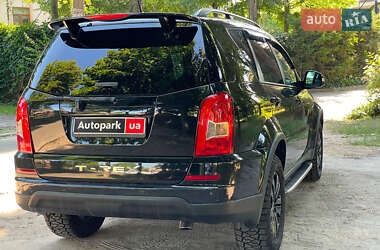 Позашляховик / Кросовер SsangYong Rexton 2013 в 