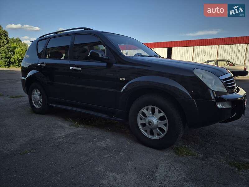 Внедорожник / Кроссовер SsangYong Rexton 2005 в Бердичеве