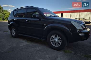 Позашляховик / Кросовер SsangYong Rexton 2005 в 
