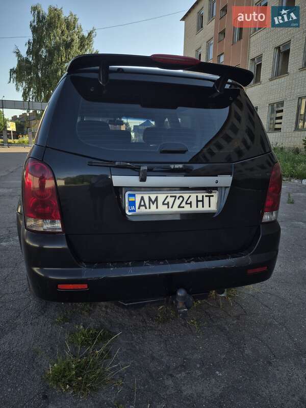 Внедорожник / Кроссовер SsangYong Rexton 2005 в Бердичеве