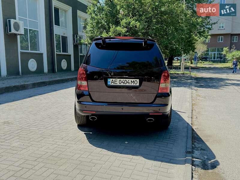 Внедорожник / Кроссовер SsangYong Rexton 2009 в Днепре фото 7 Внедорожник / Кроссовер SsangYong Rexton 2009 в Днепре