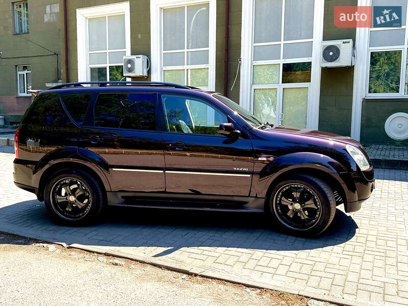 Внедорожник / Кроссовер SsangYong Rexton 2009 в Днепре фото 5 Внедорожник / Кроссовер SsangYong Rexton 2009 в Днепре
