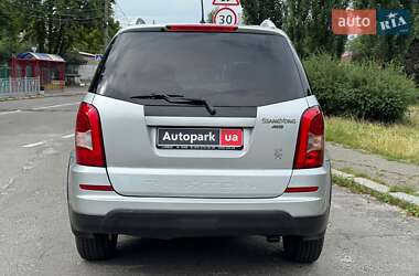 Позашляховик / Кросовер SsangYong Rexton 2012 в 