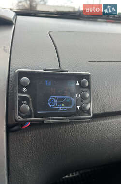 Внедорожник / Кроссовер SsangYong Rexton 2012 в 