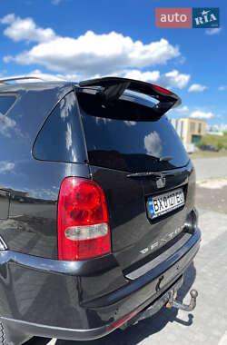 Внедорожник / Кроссовер SsangYong Rexton 2011 в 