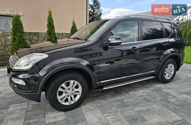 Внедорожник / Кроссовер SsangYong Rexton 2013 в 