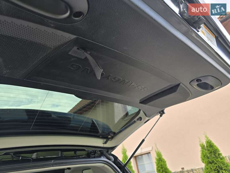 Внедорожник / Кроссовер SsangYong Rexton 2013 в Ивано-Франковске