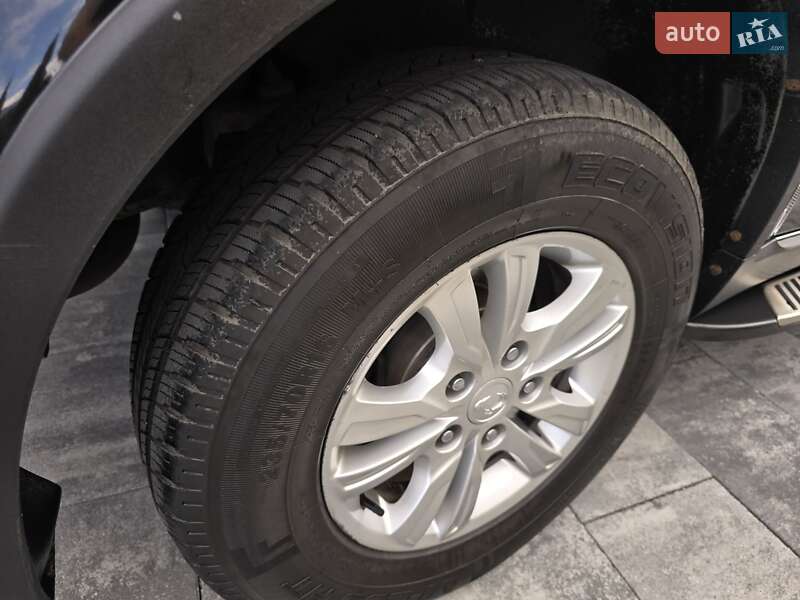 Внедорожник / Кроссовер SsangYong Rexton 2013 в Ивано-Франковске