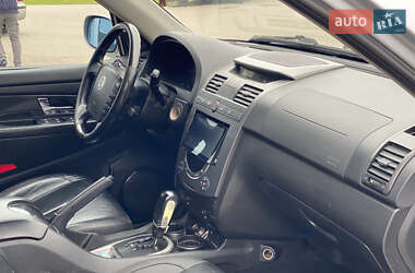 Внедорожник / Кроссовер SsangYong Rexton 2010 в 