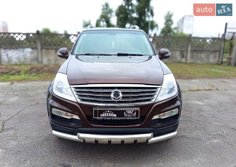 Позашляховик / Кросовер SsangYong Rexton 2013 в Києві