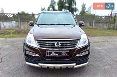 Внедорожник / Кроссовер SsangYong Rexton 2013 в 