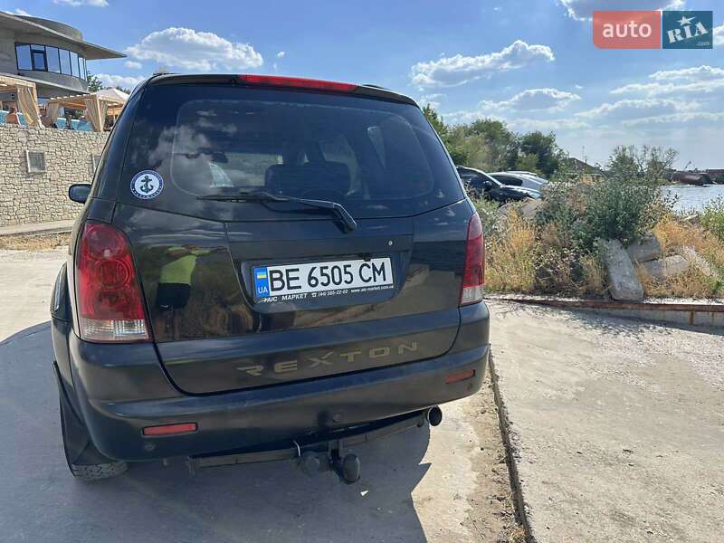 Позашляховик / Кросовер SsangYong Rexton 2006 в Миколаєві