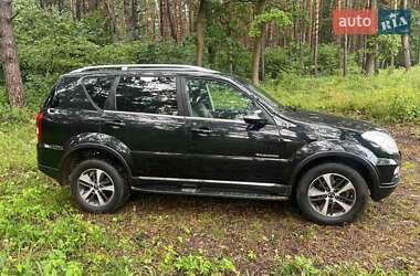 Позашляховик / Кросовер SsangYong Rexton 2015 в 
