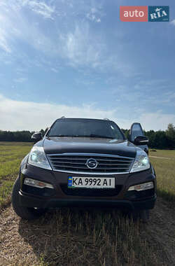 Позашляховик / Кросовер SsangYong Rexton 2013 в 