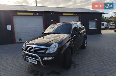 Внедорожник / Кроссовер SsangYong Rexton 2005 в 