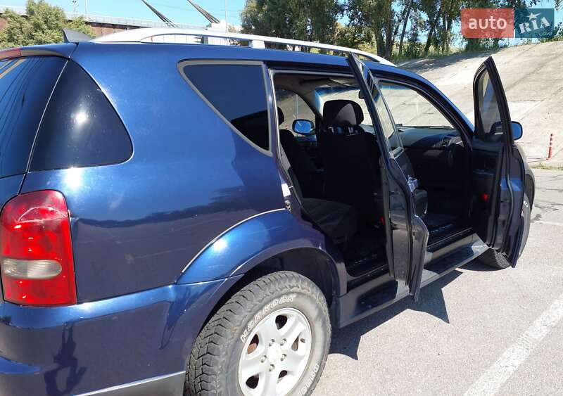 Внедорожник / Кроссовер SsangYong Rexton 2008 в Киеве фото 5 Внедорожник / Кроссовер SsangYong Rexton 2008 в Киеве